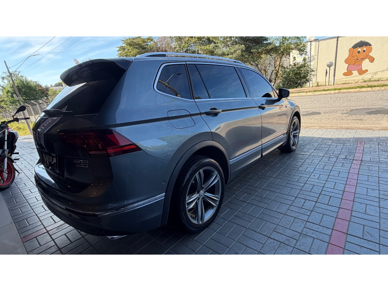 VOLKSWAGEN Tiguan Allspace 2.0 16V 4P TSI 350 TURBO R-LINE 4MOTION DSG AUTOMÁTICO