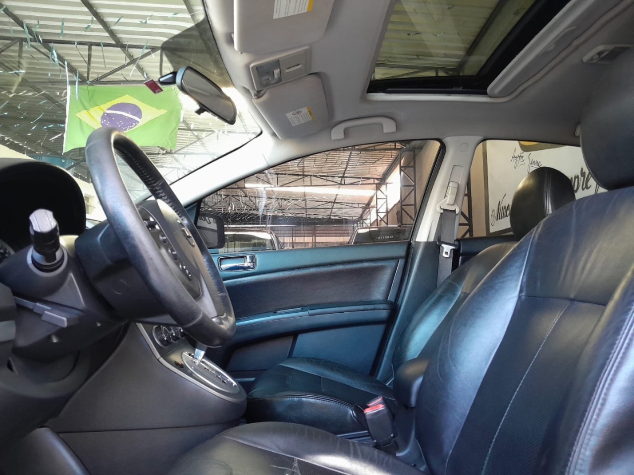 Sentra 2.0 16V 4P SL