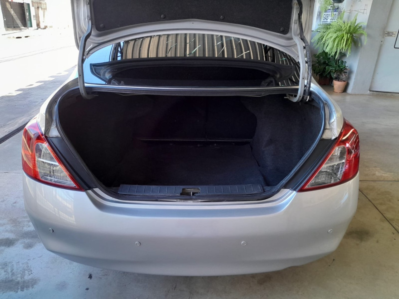 Versa Sedan 1.6 16V 4P FLEX SL