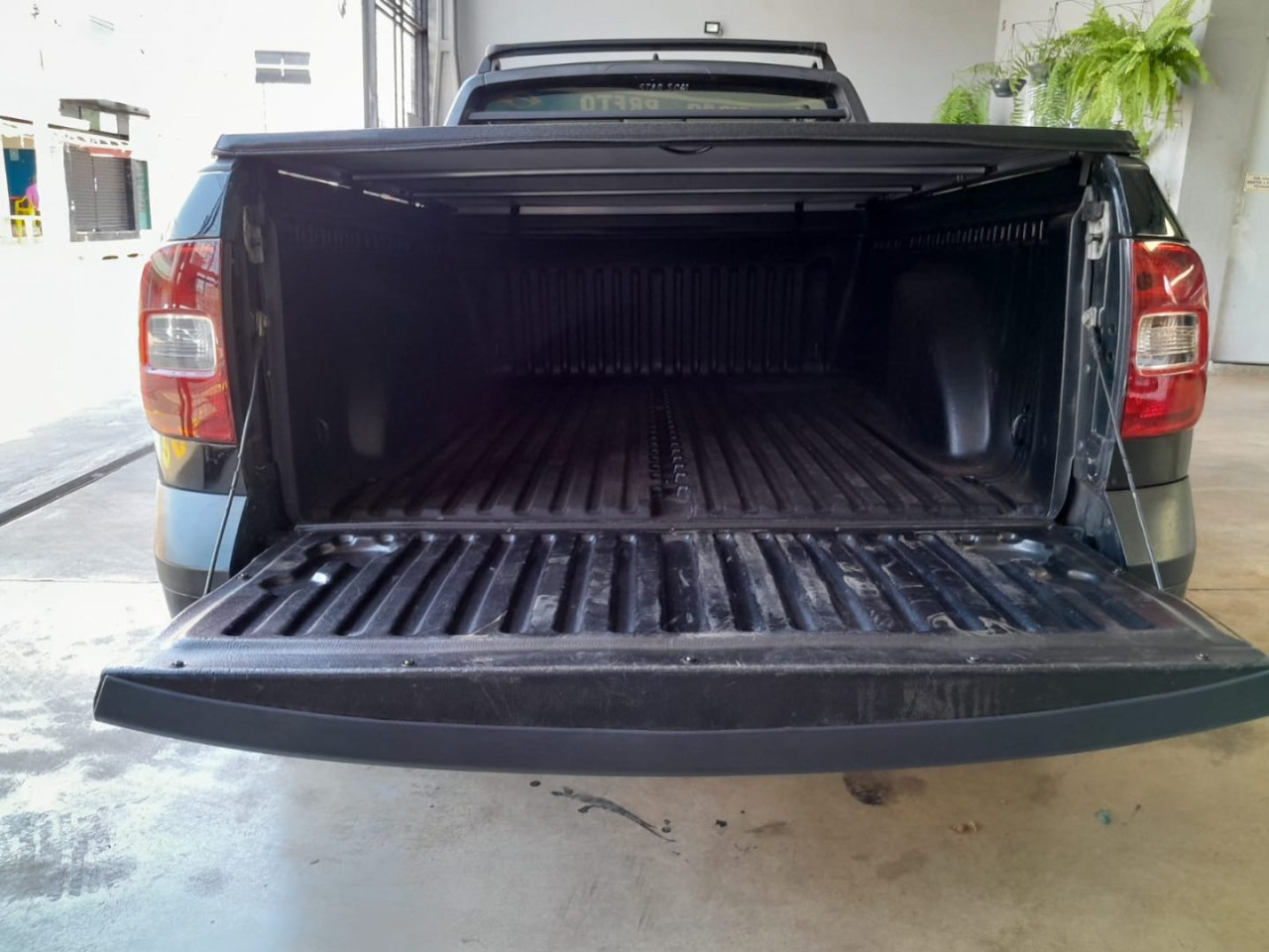 VOLKSWAGEN Saveiro 1.6 CS