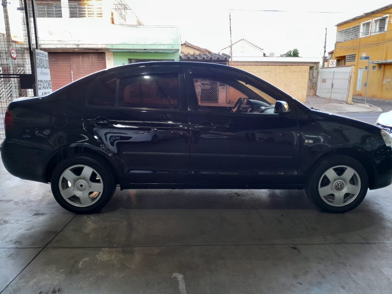 Polo Sedan 1.6 4P