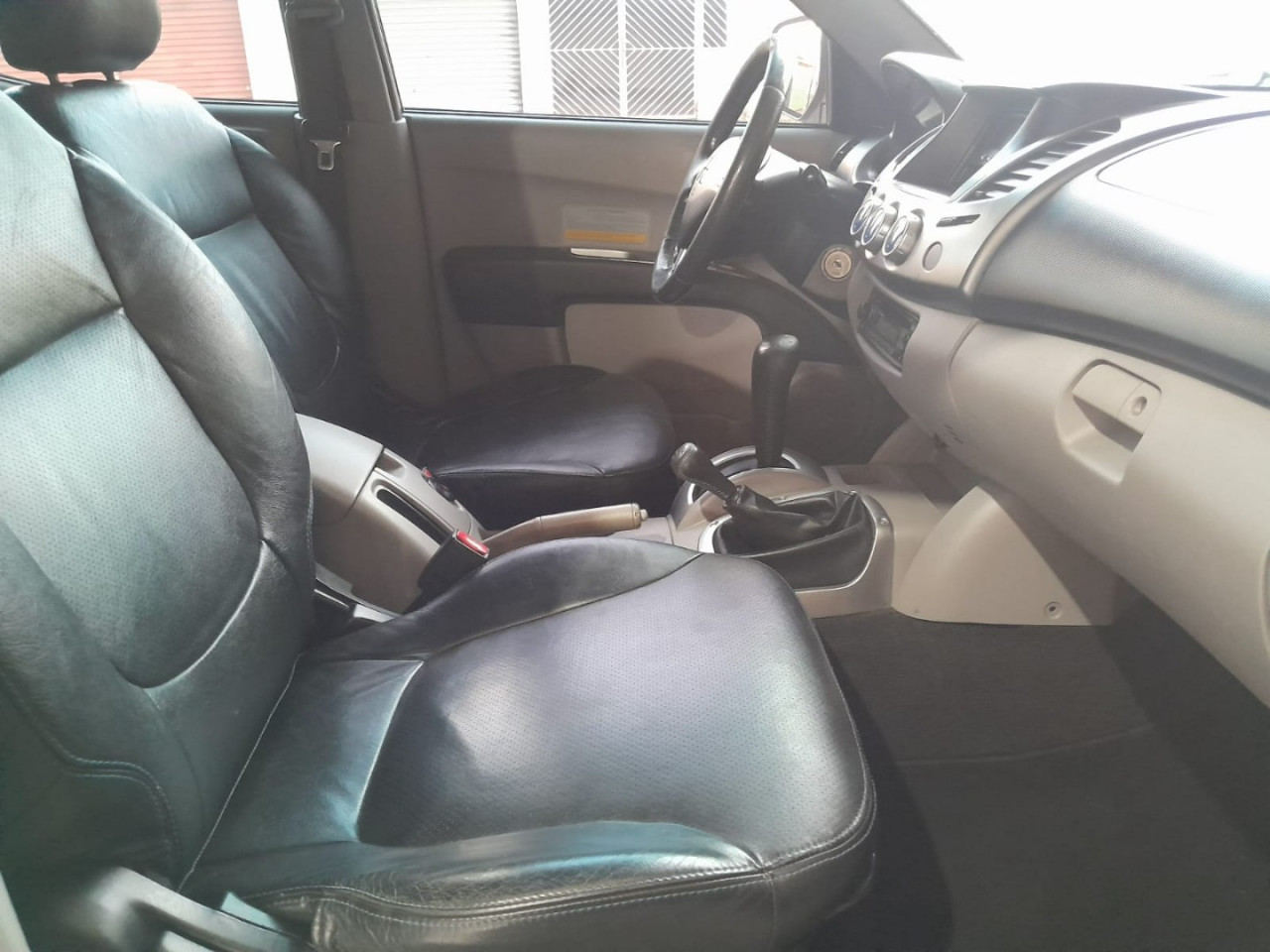 MITSUBISHI L 200 3.5 24V FLEX HPE 4X4  CABINE DUPLA AUTOMÁTICO