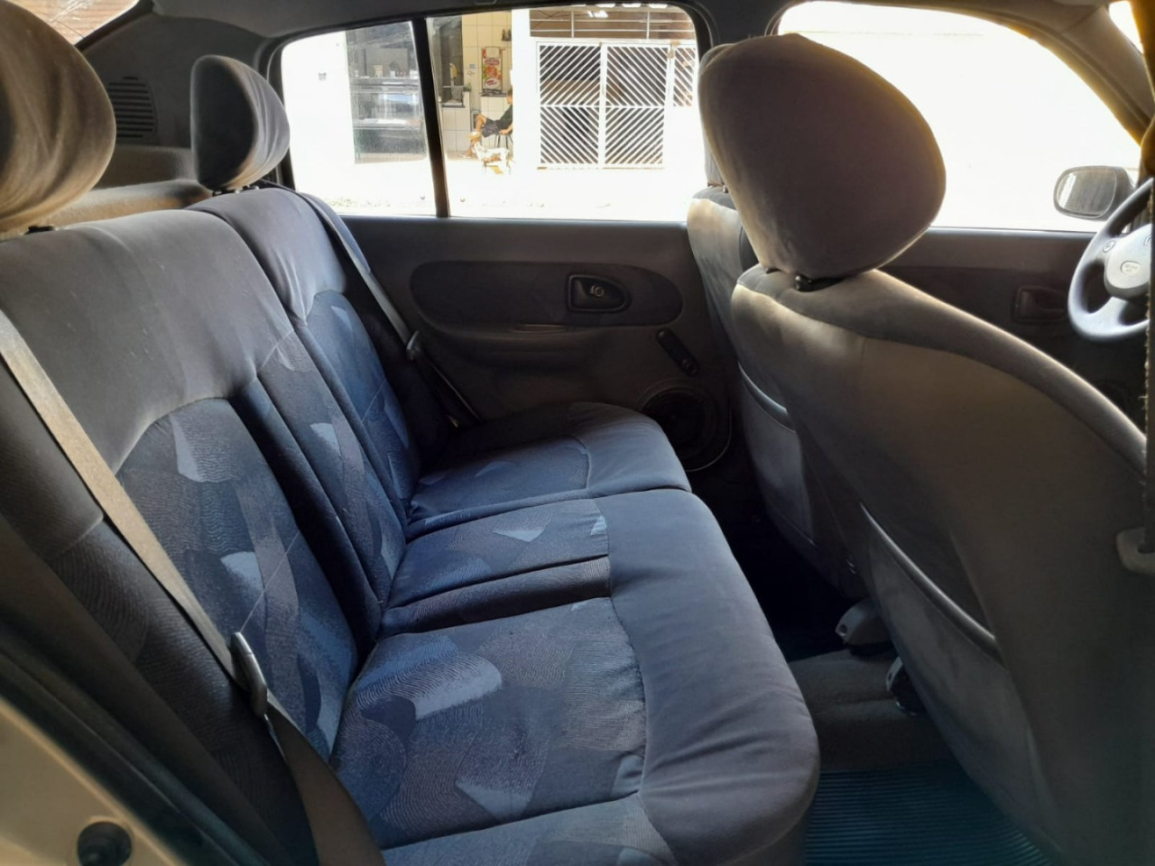 Clio Sedan 1.0 16V 4P RT
