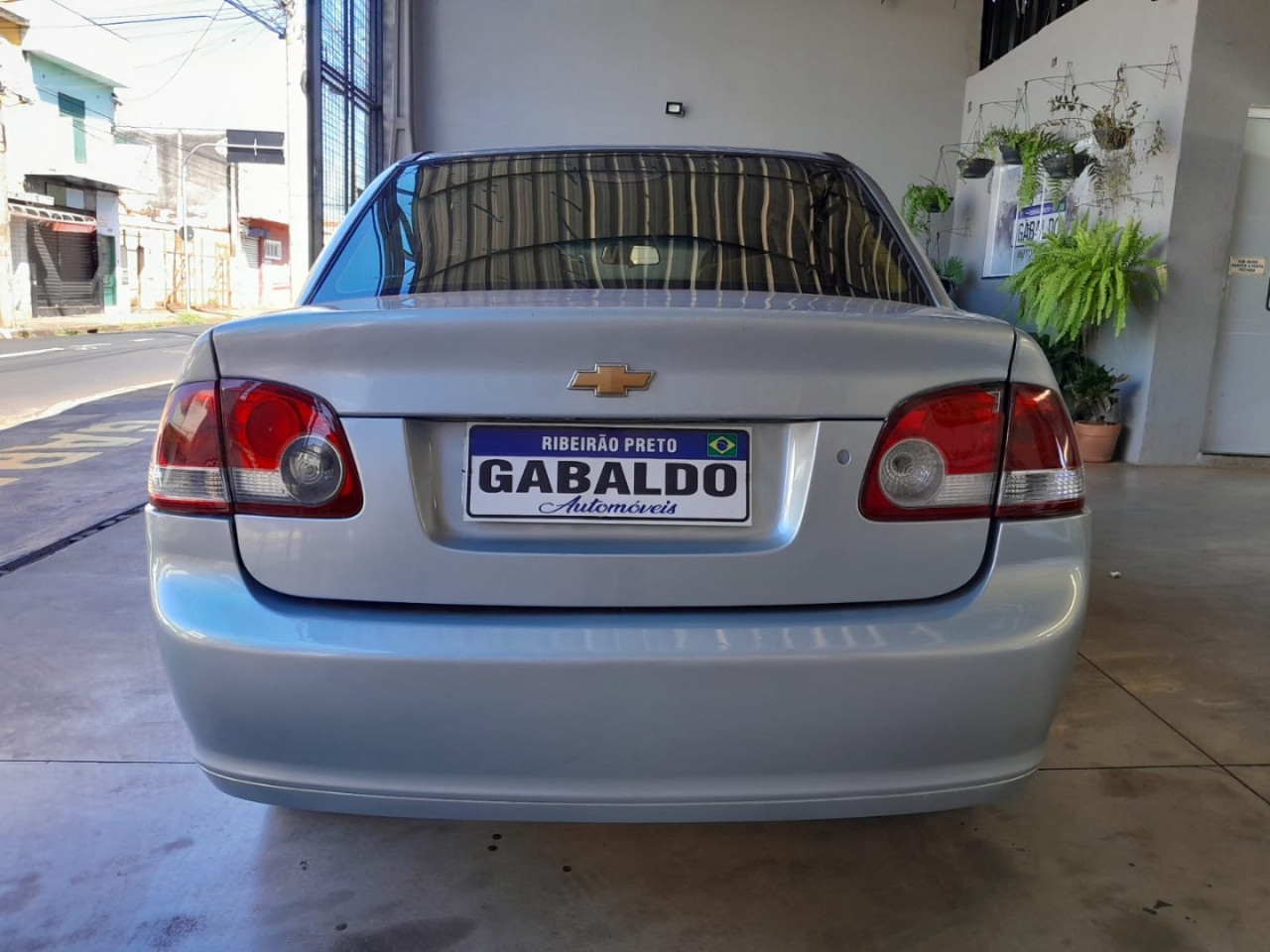Classic Sedan 1.0 4P VHCE FLEX LS