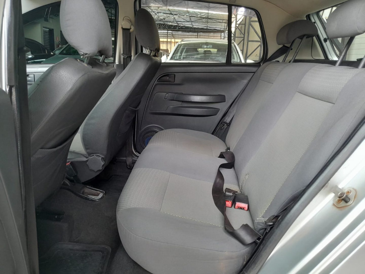 VOLKSWAGEN Fox 1.0 4P FLEX