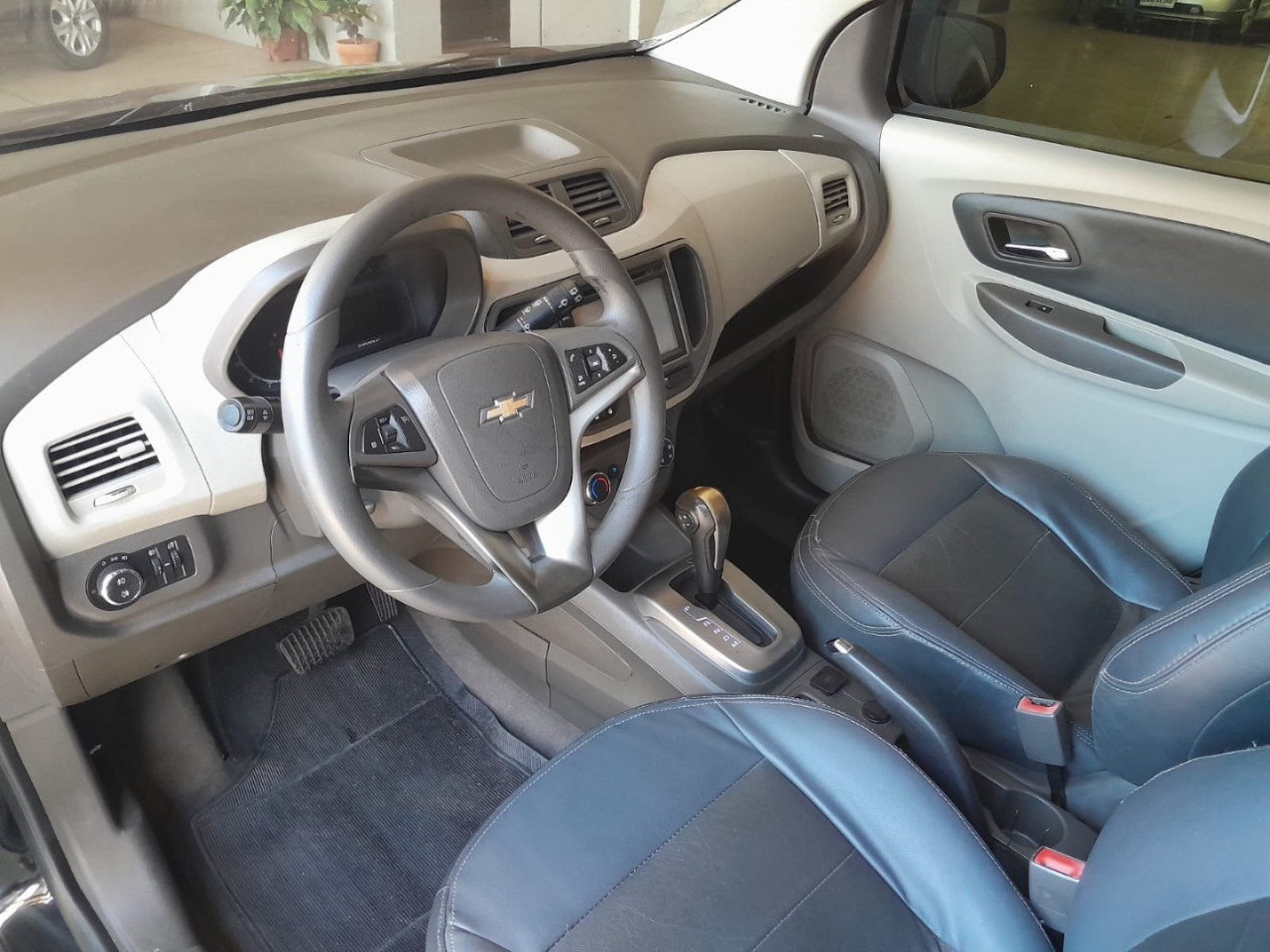 Spin 1.8 4P FLEX LTZ 7 LUGARES AUTOMÁTICO