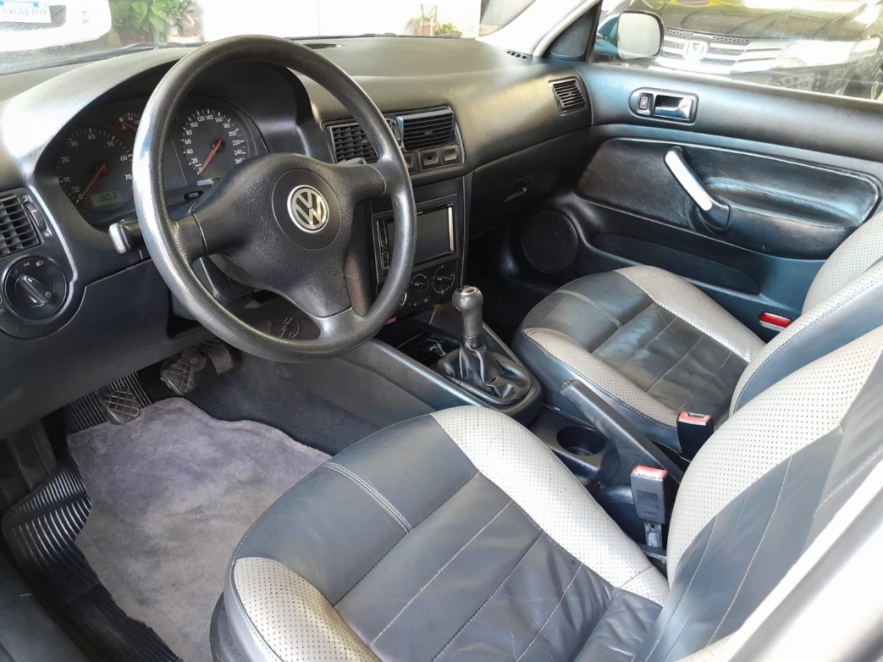 Golf 1.6 4P