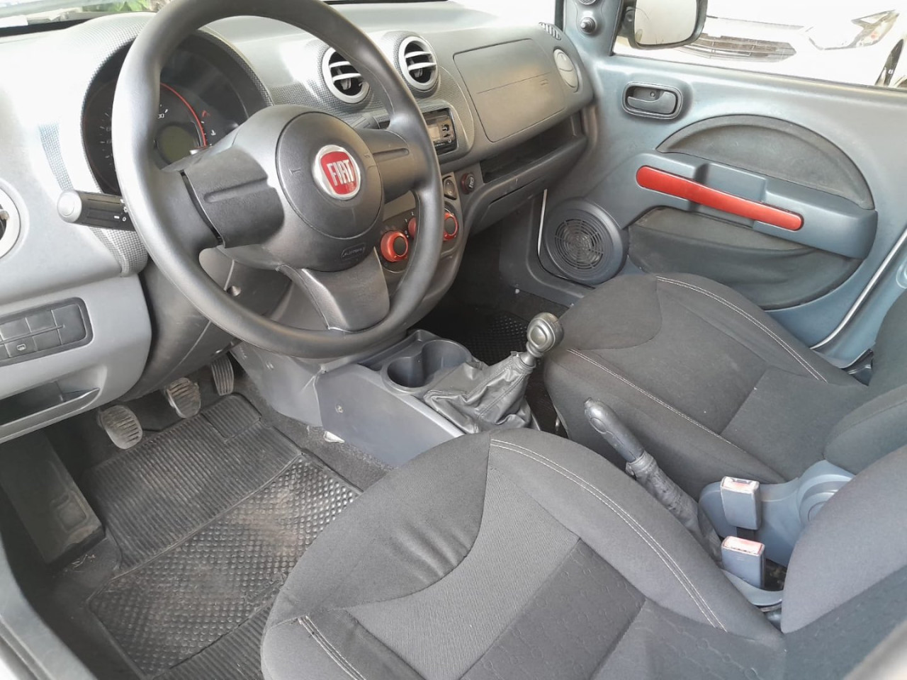 Uno 1.4 FLEX SPORTING