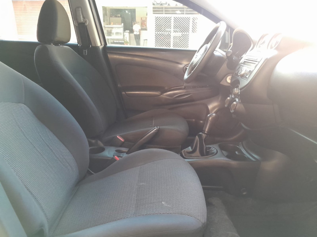 Versa Sedan 1.6 16V 4P FLEX SL