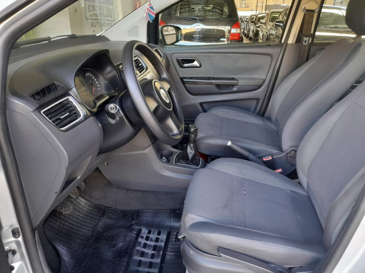 VOLKSWAGEN Fox 1.6 FLEX