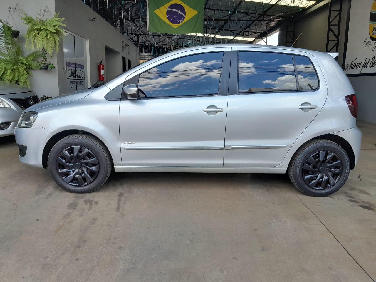 VOLKSWAGEN Fox 1.6 4P FLEX PRIME