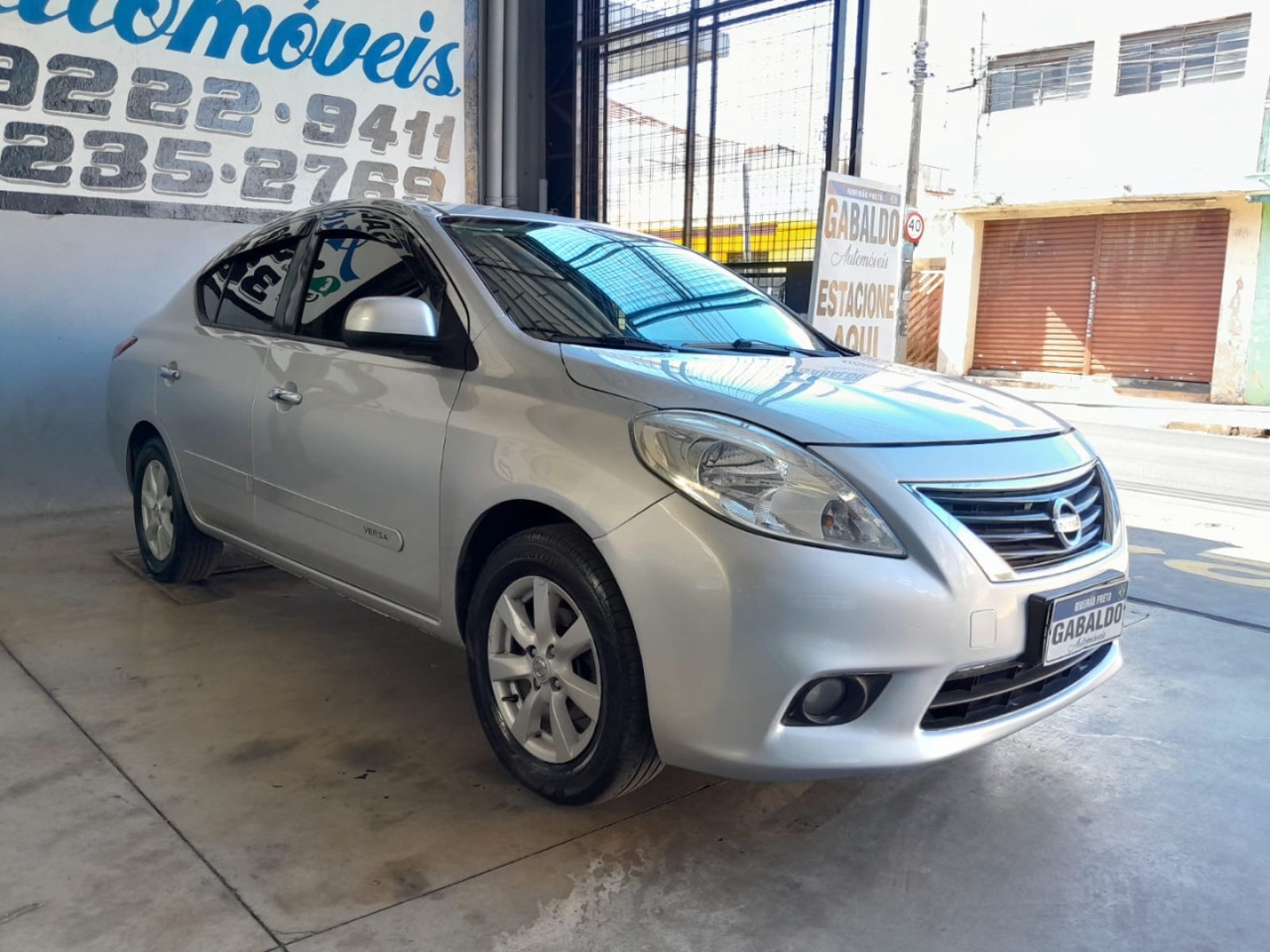 Versa Sedan 1.6 16V 4P FLEX SL