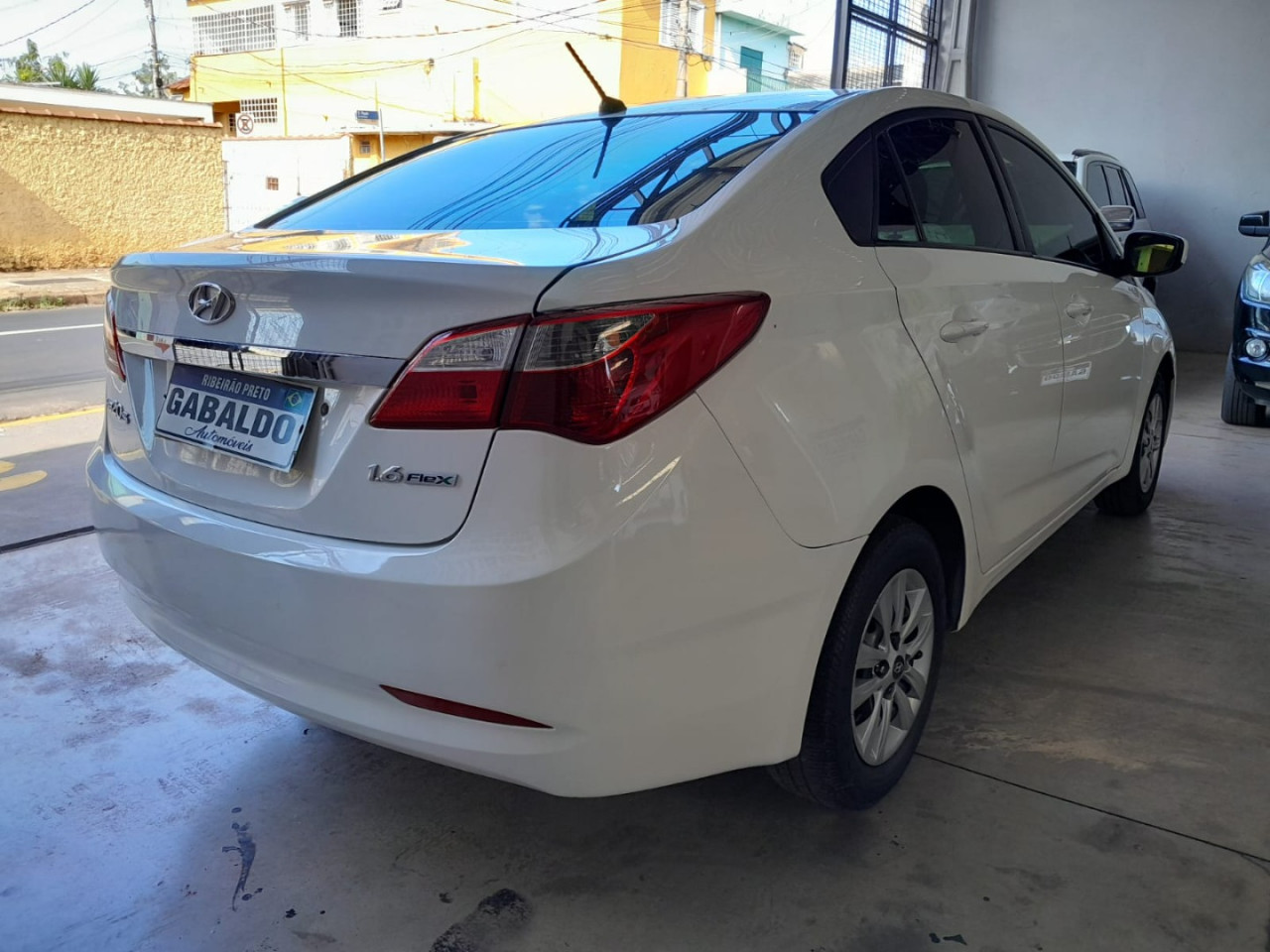 HB 20 Sedan 1.6 16V 4P FLEX COMFORT PLUS