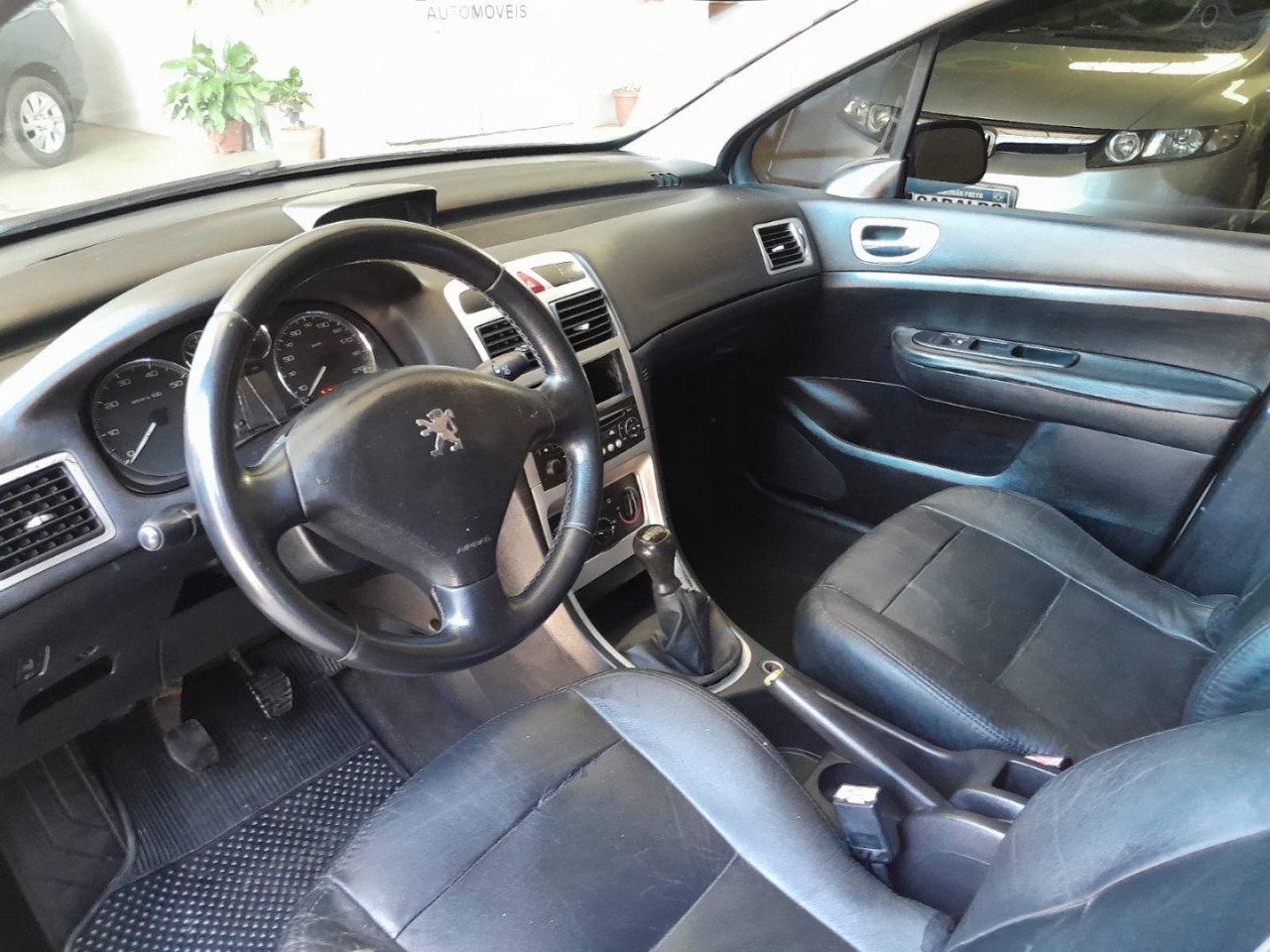 307 Hatch 1.6 4P PRESENCE