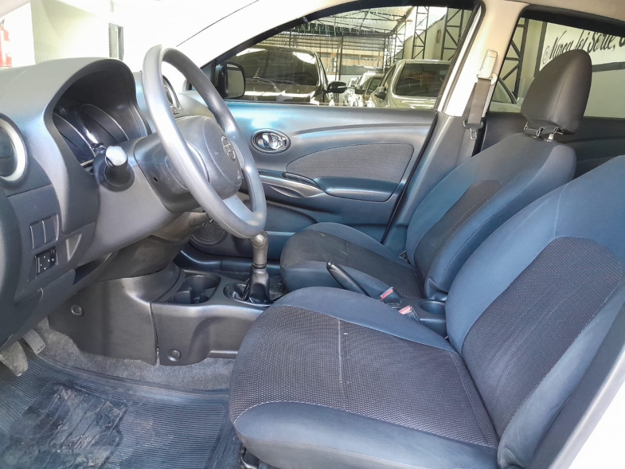Versa Sedan 1.6 16V 4P FLEX SL