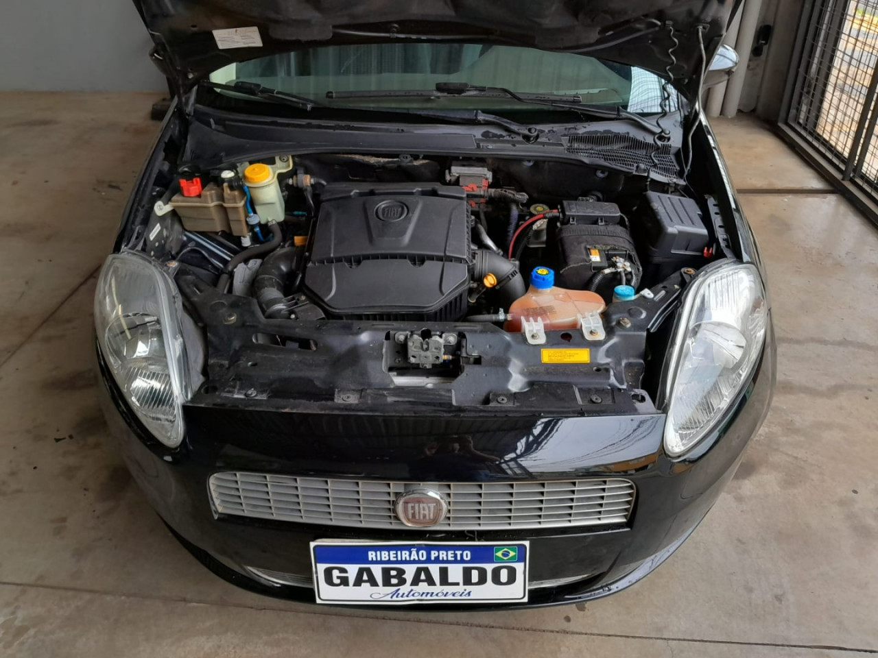 FIAT Punto 1.8 16V 4P  ESSENCE FLEX