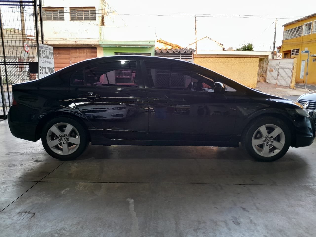 Civic 1.8 16V 4P LXS AUTOMÁTICO