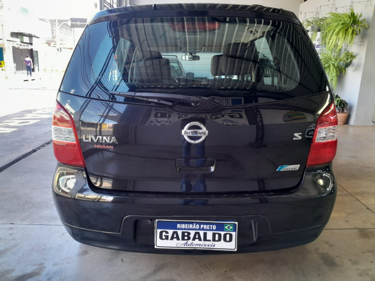 NISSAN Livina 1.8 16V 4P S FLEX