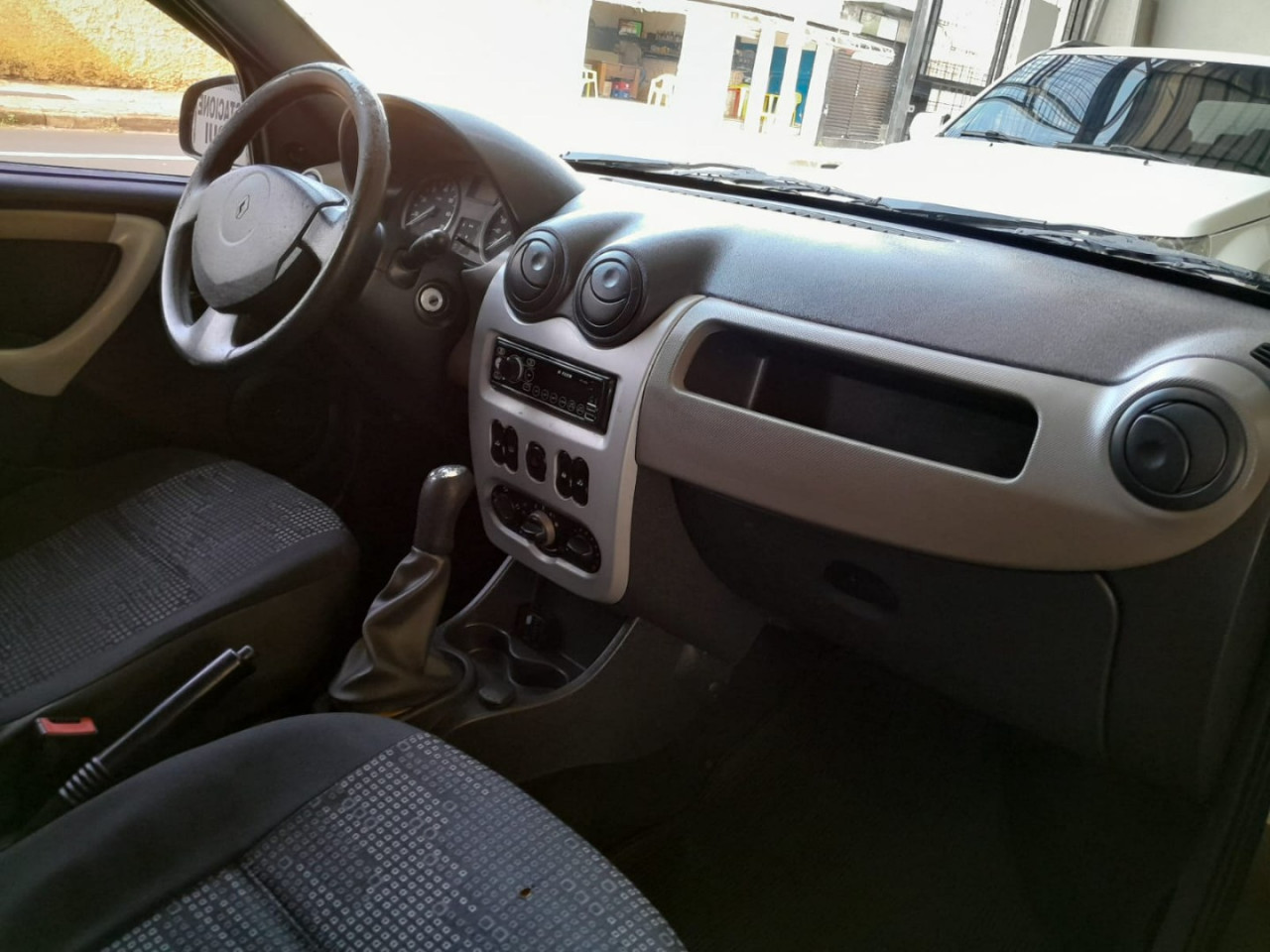 Sandero 1.0 4P EXPRESSION