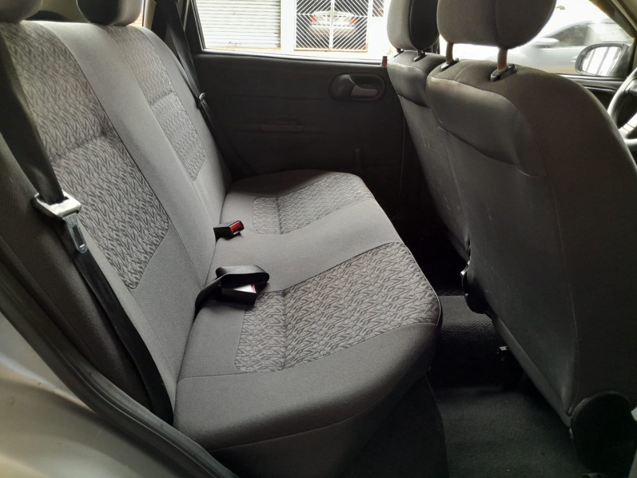 CHEVROLET Classic Sedan 1.0 4P