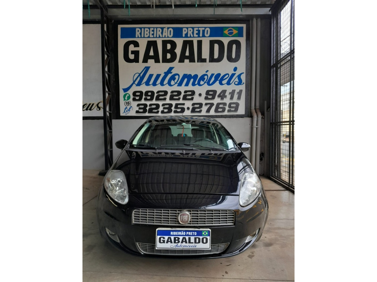 Punto 1.8 16V 4P  ESSENCE FLEX