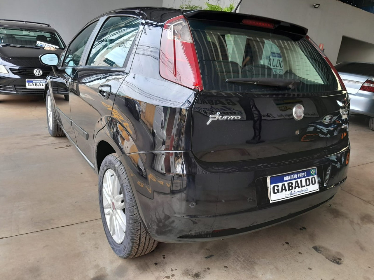 FIAT Punto 1.8 16V 4P  ESSENCE FLEX