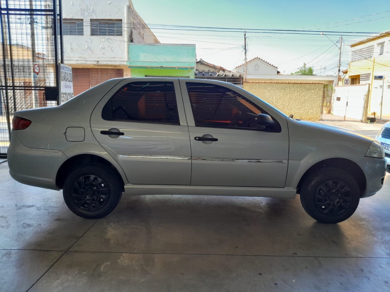 Siena 1.0 4P EL FLEX