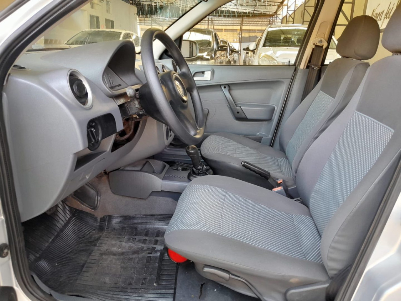 VOLKSWAGEN Gol 1.0 4P G4 FLEX