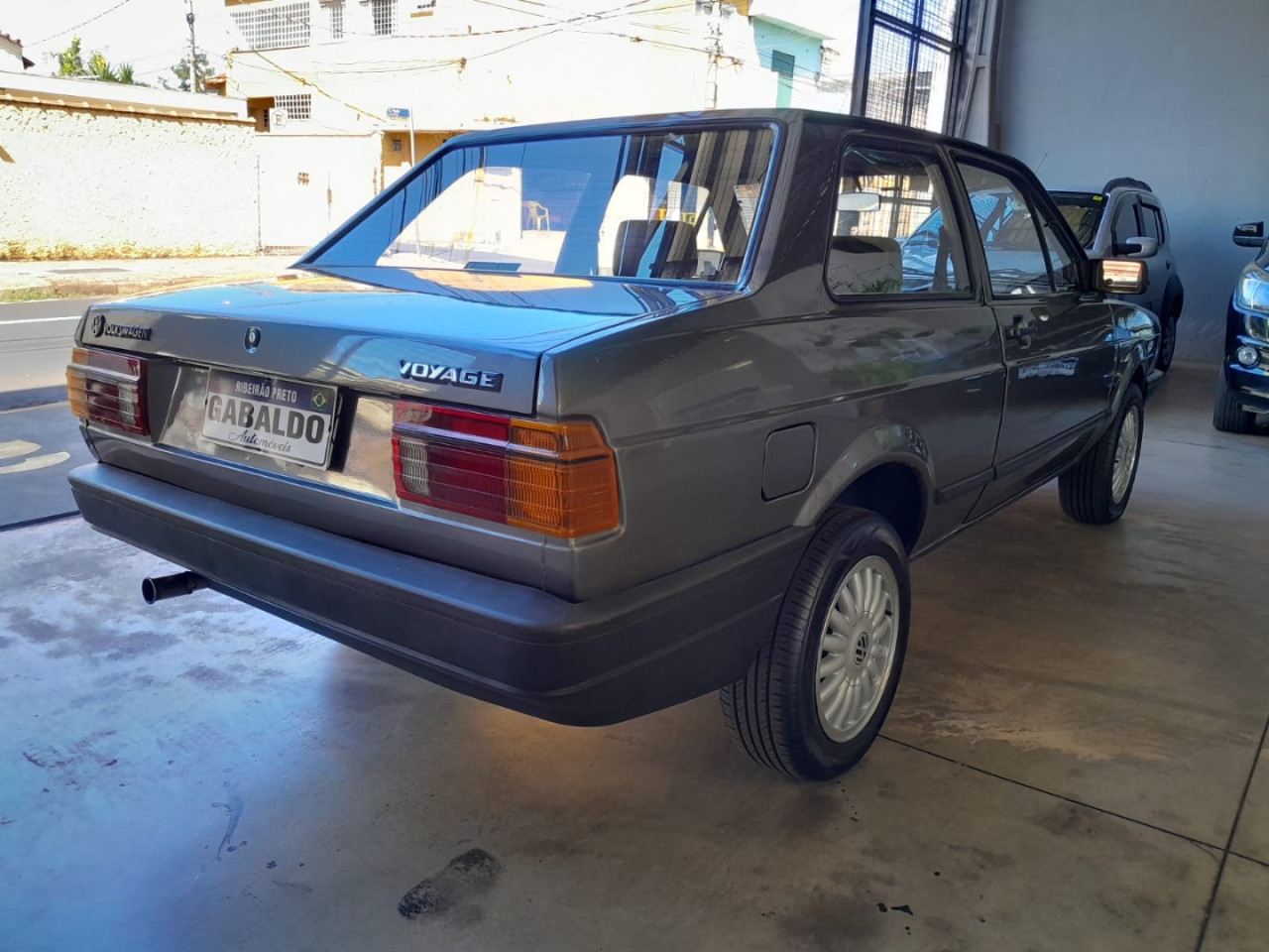 Voyage 1.6 CL