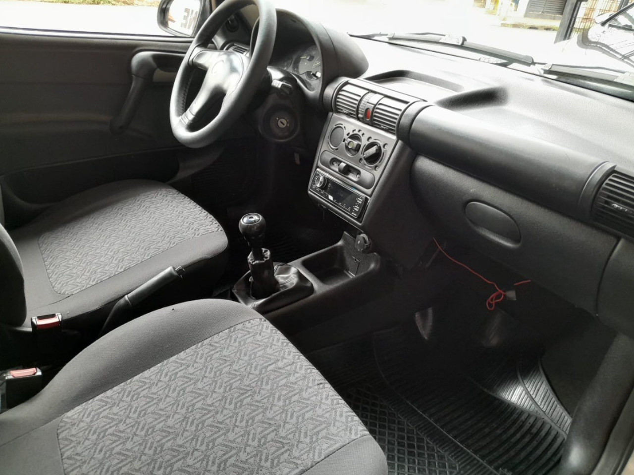 CHEVROLET Classic Sedan 1.0 4P