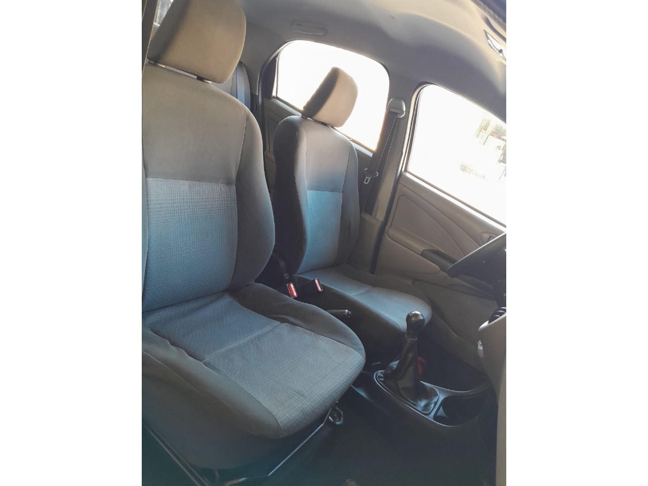 Etios Sedan 1.5 16V 4P FLEX XS