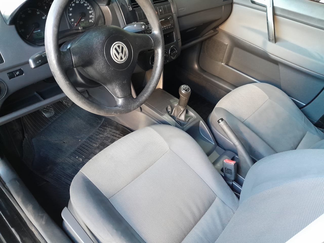 Polo Sedan 1.6 4P