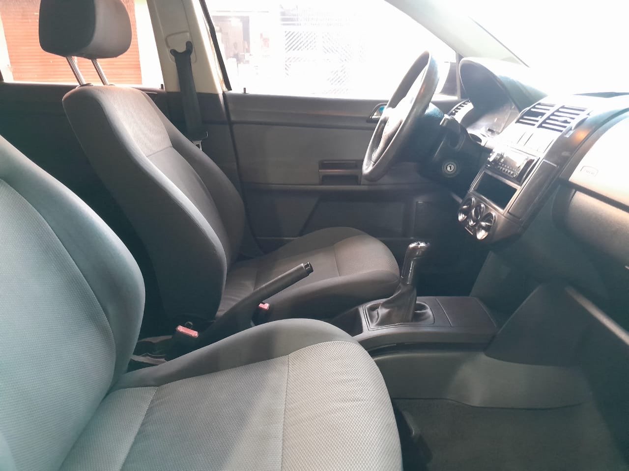 Polo Sedan 1.6 4P