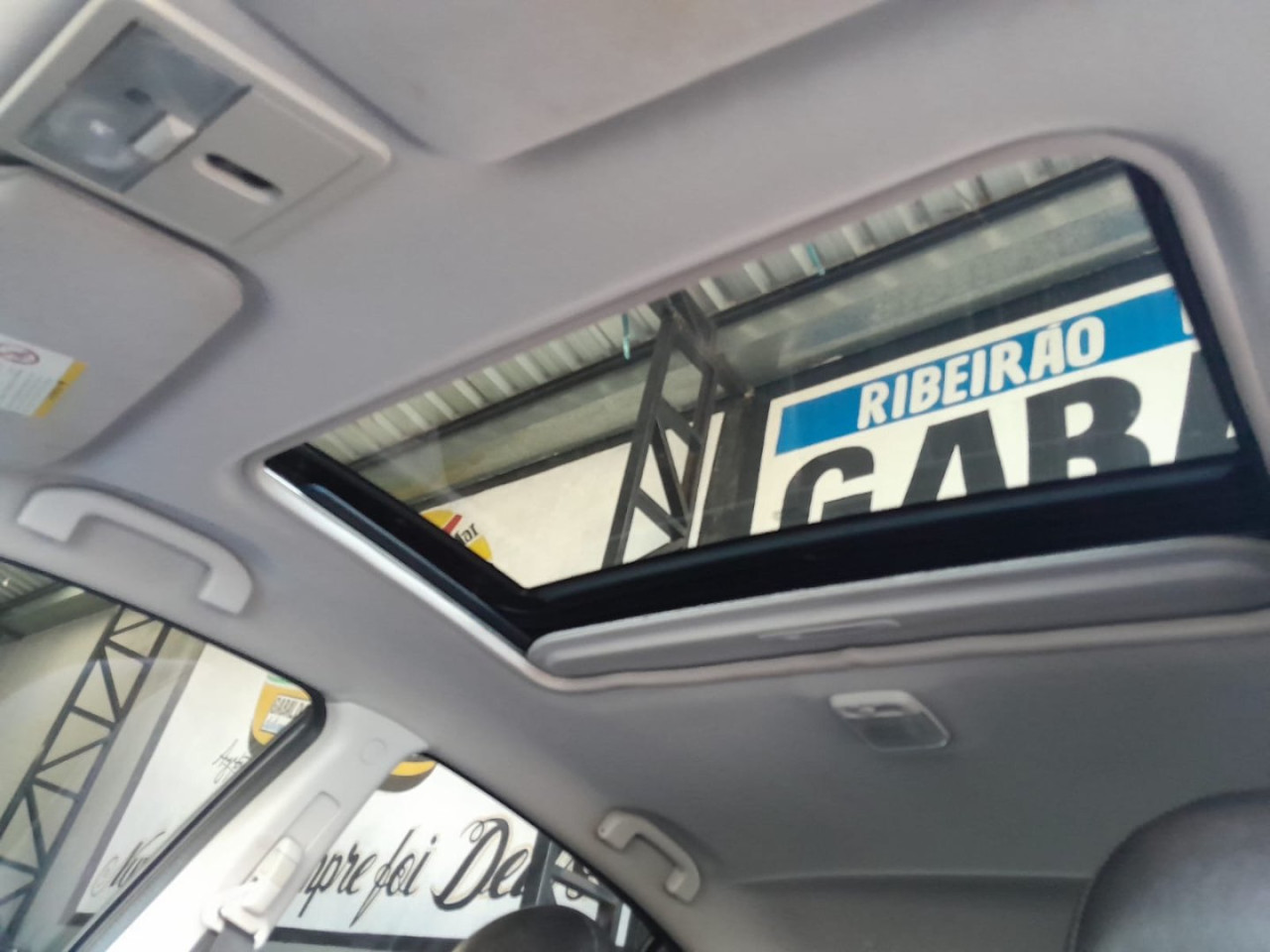 Sentra 2.0 16V 4P SL