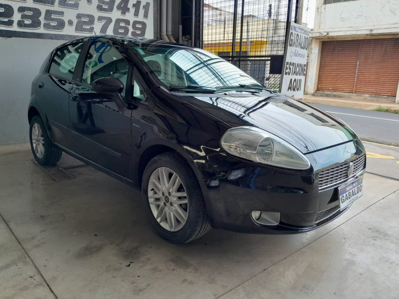 FIAT Punto 1.8 16V 4P  ESSENCE FLEX
