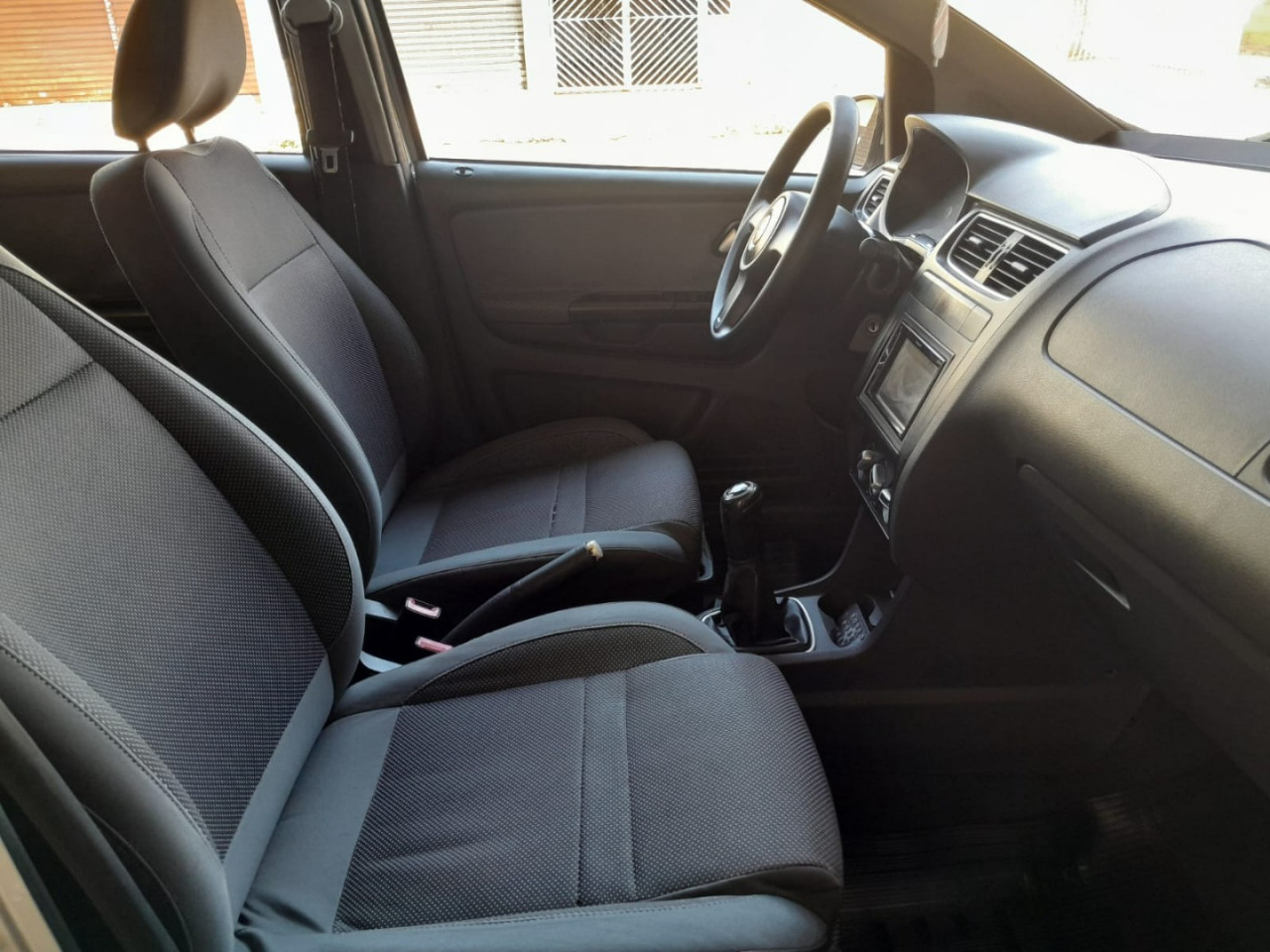 VOLKSWAGEN Fox 1.6 FLEX