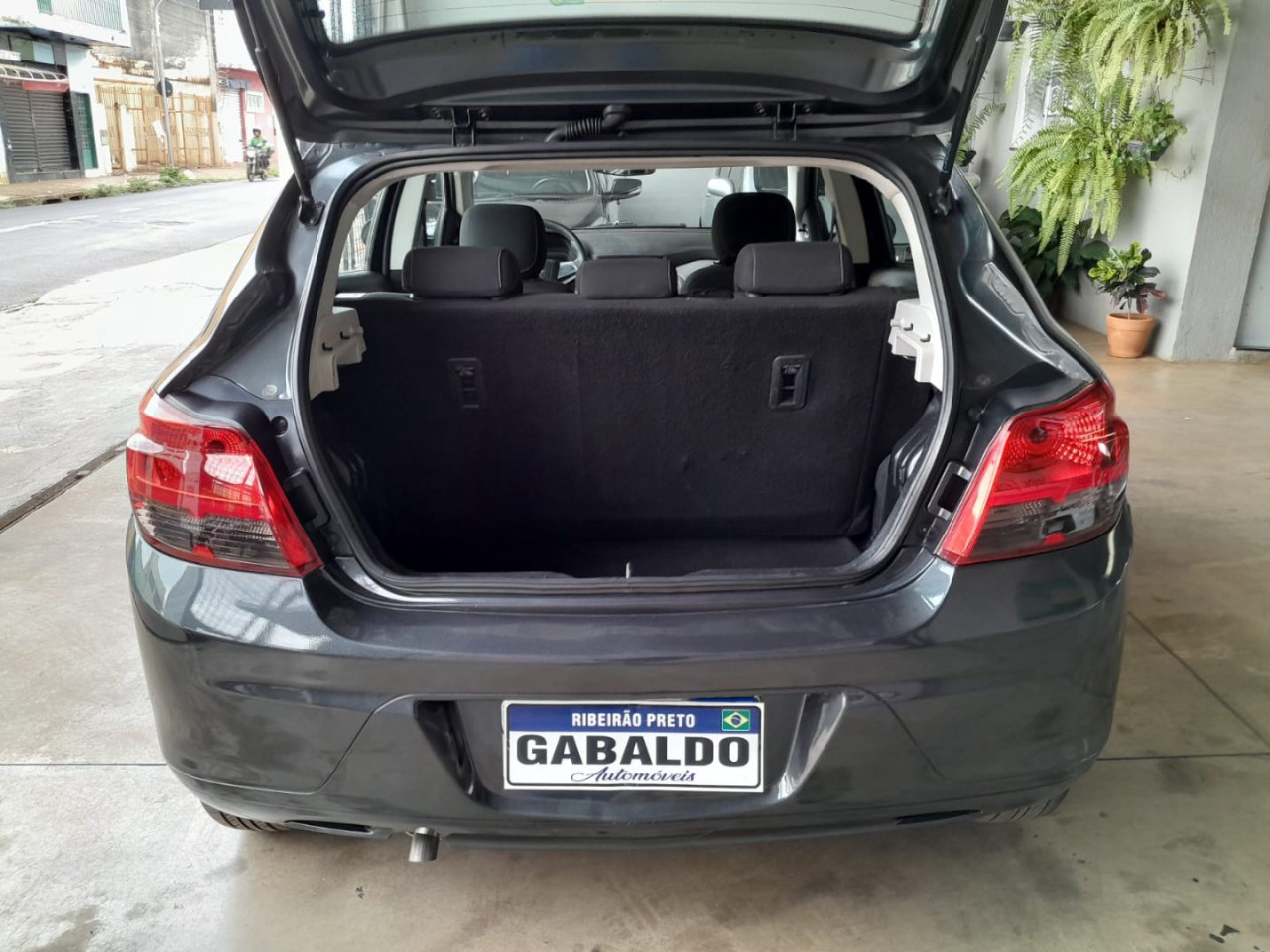 CHEVROLET Onix Hatch 1.0 4P FLEX JOY