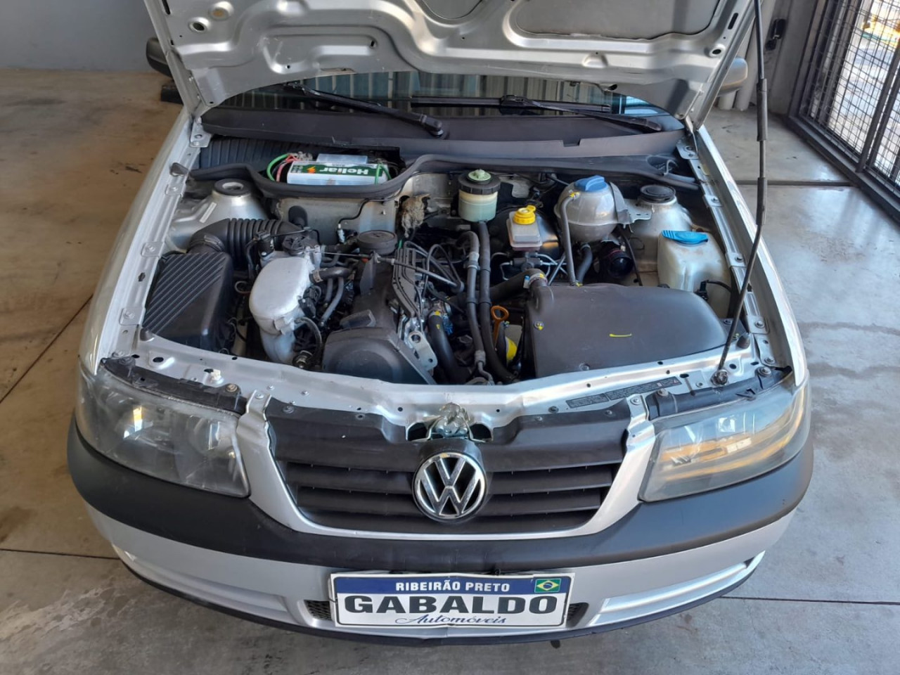 VOLKSWAGEN Gol 1.6