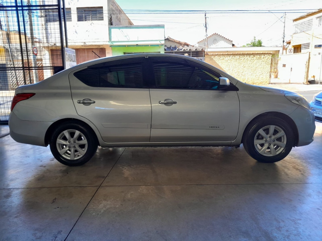 Versa Sedan 1.6 16V 4P FLEX SL