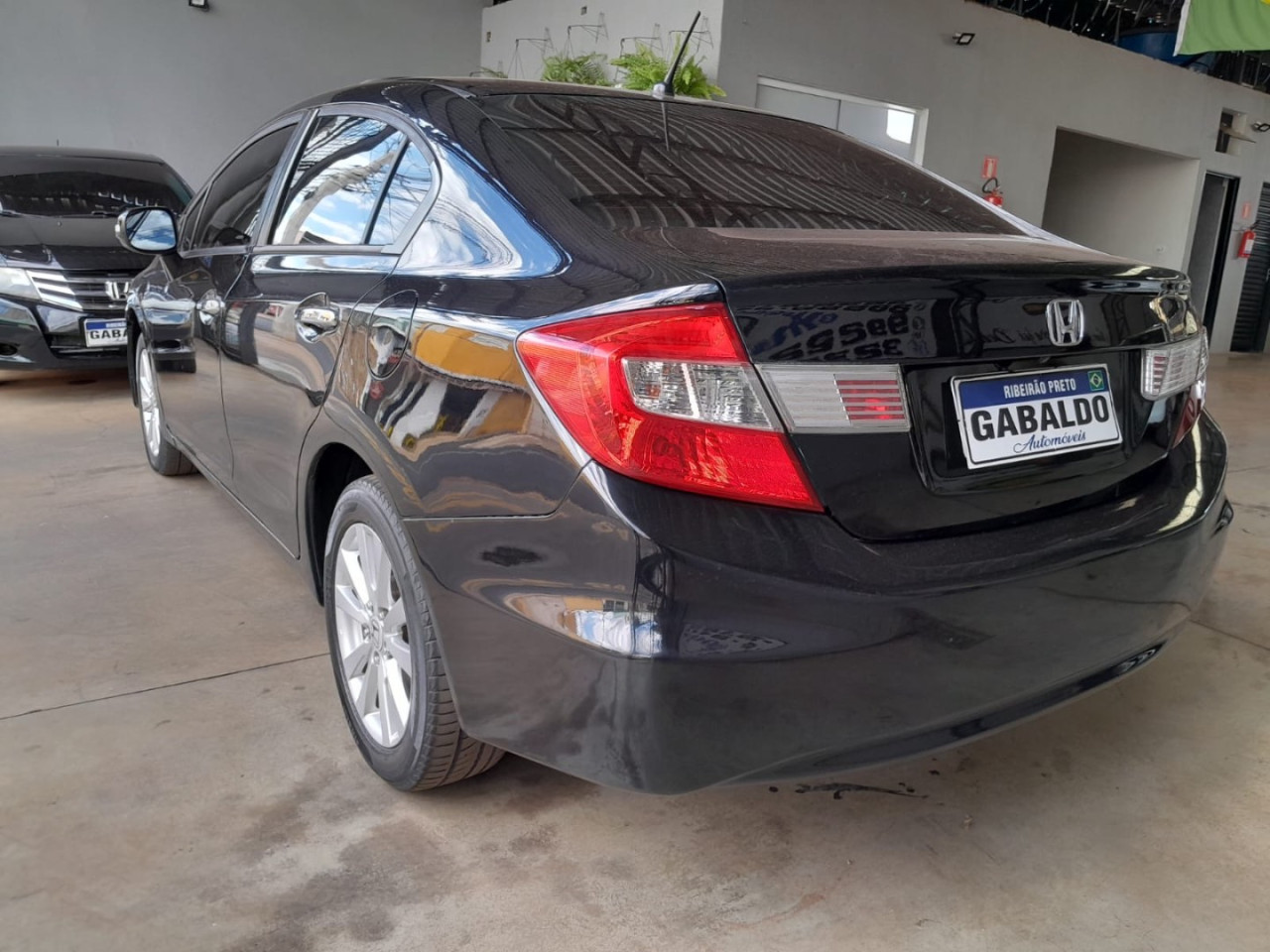 HONDA Civic 1.8 16V 4P FLEX EXS AUTOMÁTICO