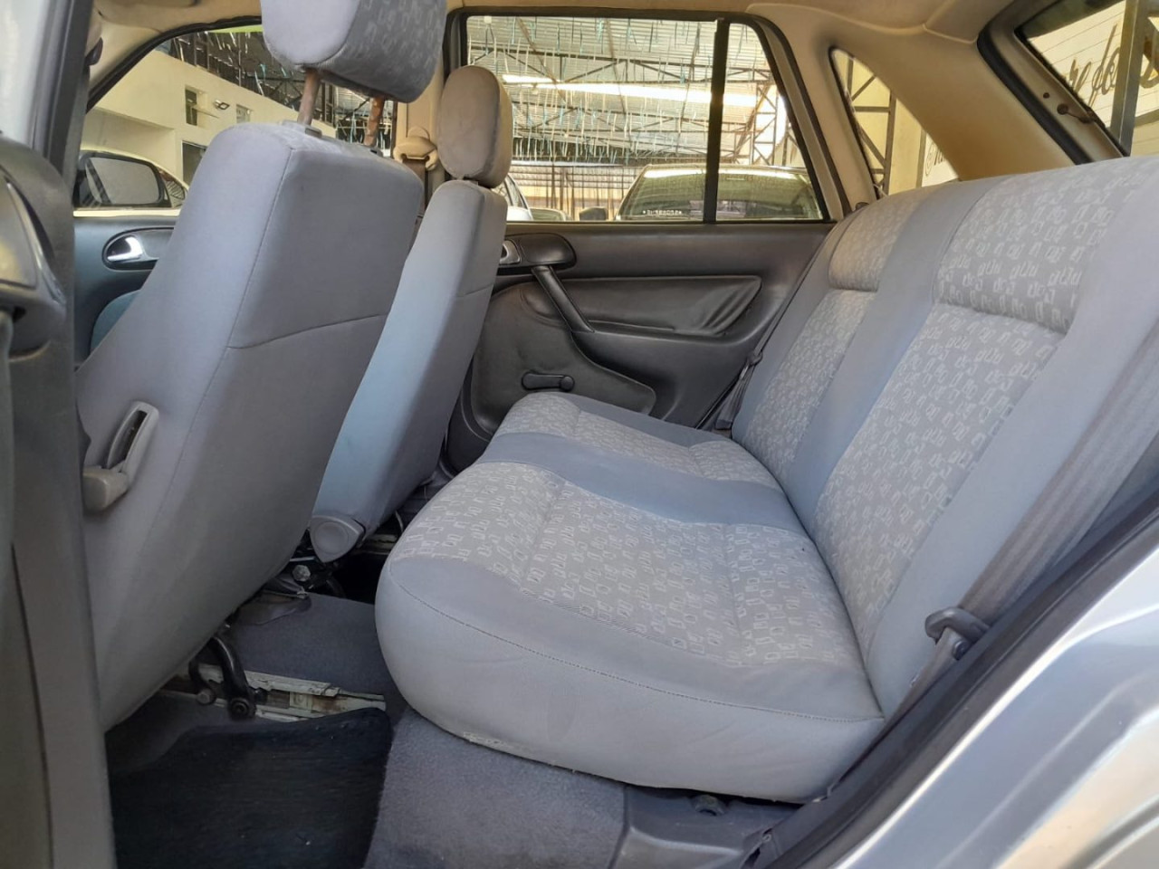 VOLKSWAGEN Gol 1.6