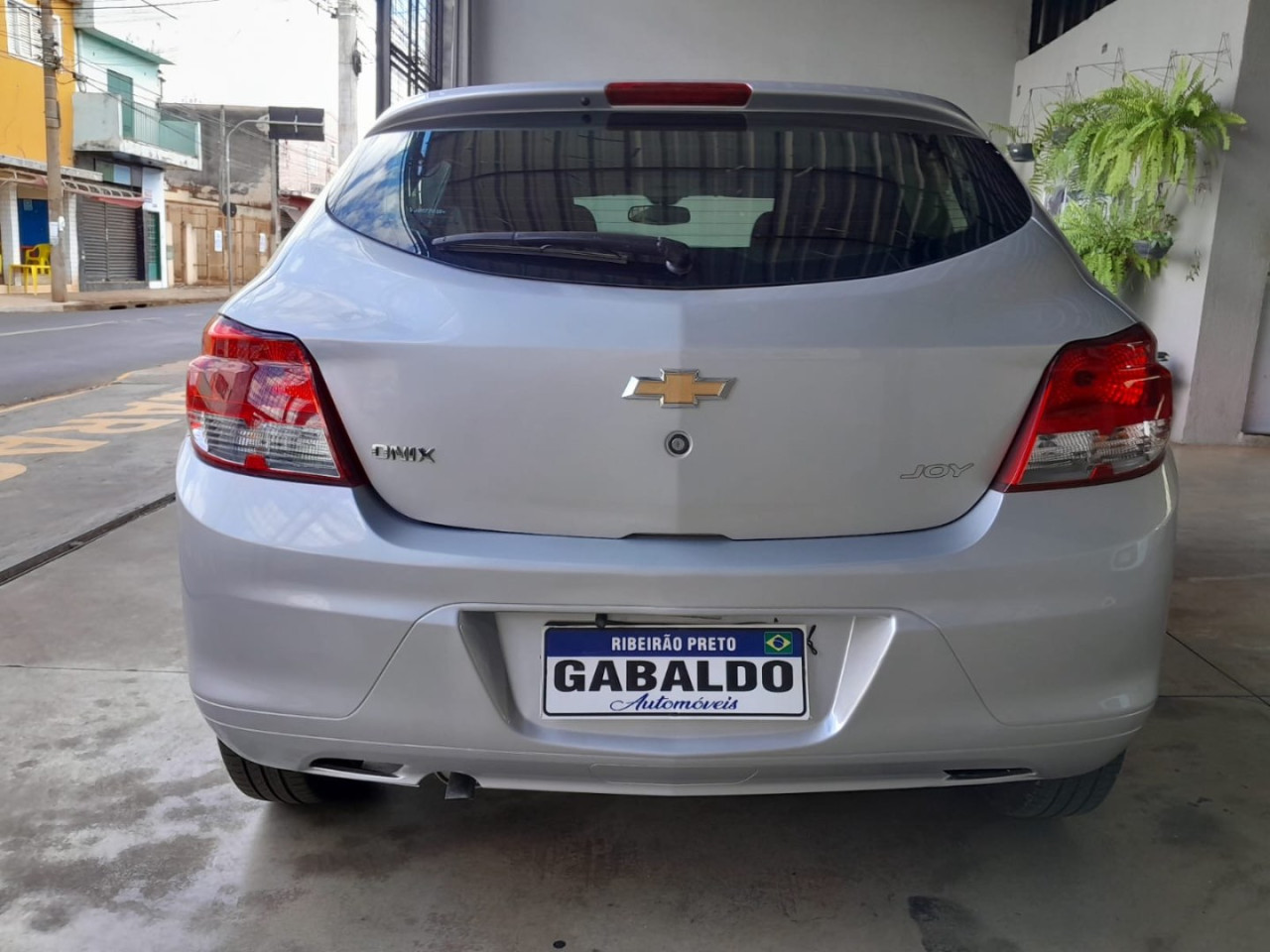 CHEVROLET Onix Hatch 1.0 4P FLEX JOY