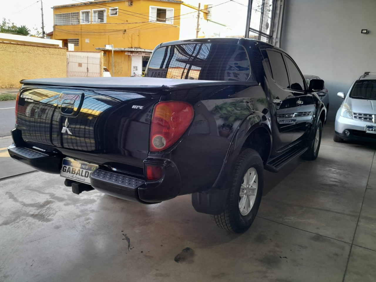 MITSUBISHI L 200 3.5 24V FLEX HPE 4X4  CABINE DUPLA AUTOMÁTICO