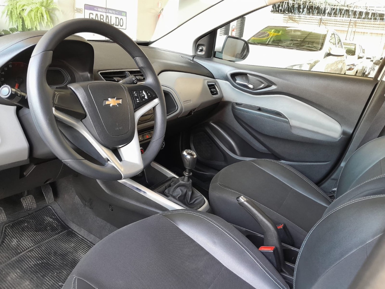 Onix Hatch 1.0 4P FLEX LT
