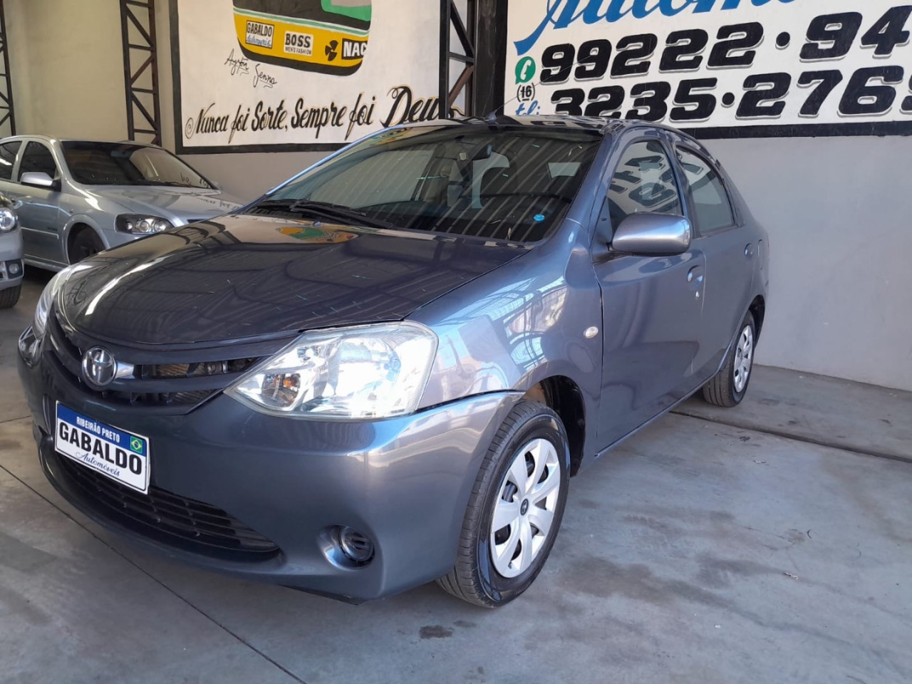 Etios Sedan 1.5 16V 4P FLEX XS