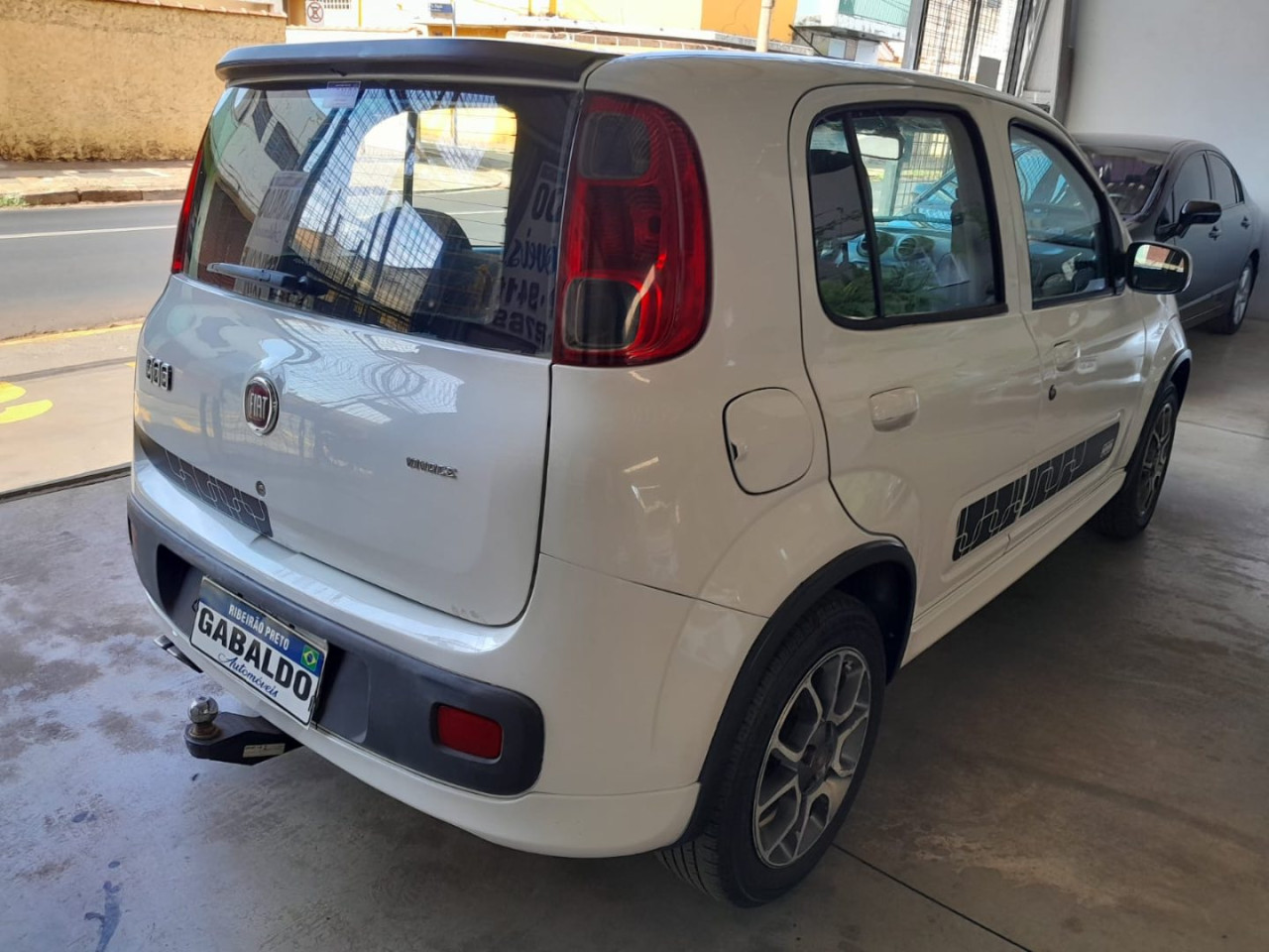 Uno 1.4 FLEX SPORTING