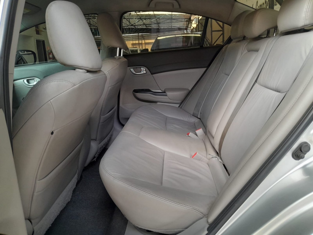 Civic 1.8 16V 4P FLEX LXS AUTOMÁTICO