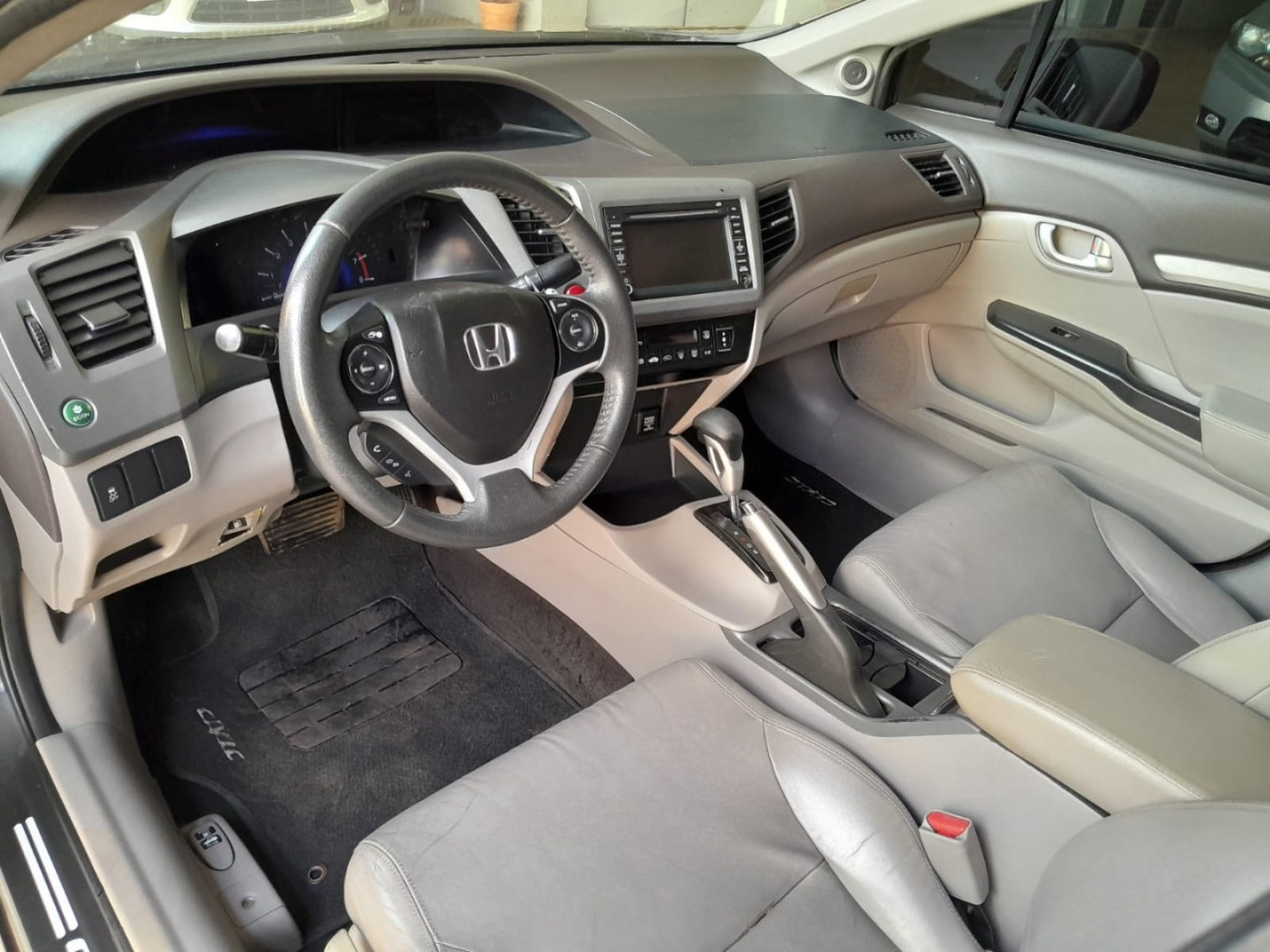 HONDA Civic 1.8 16V 4P FLEX EXS AUTOMÁTICO
