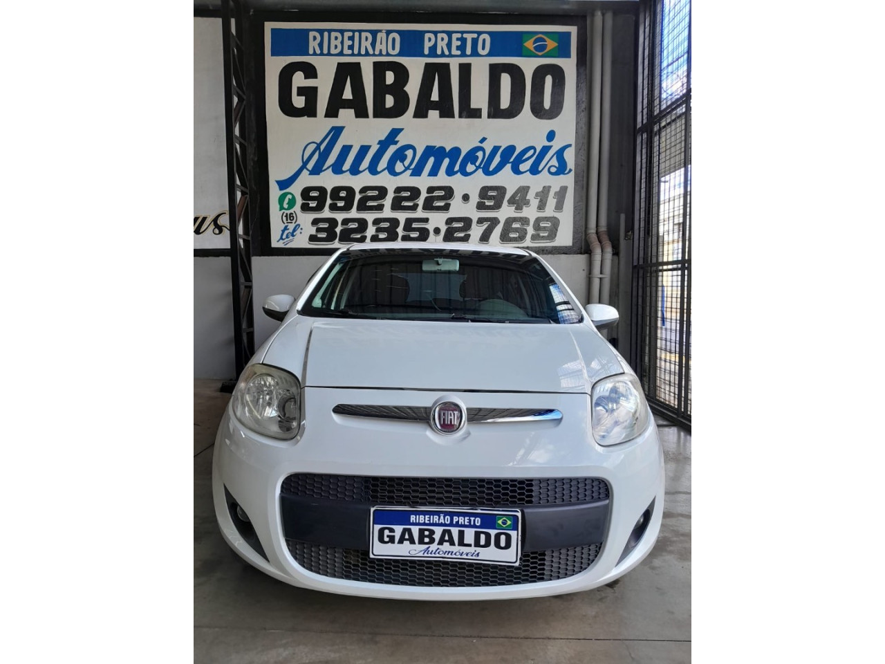 Palio 1.0 4P FLEX ATTRACTIVE