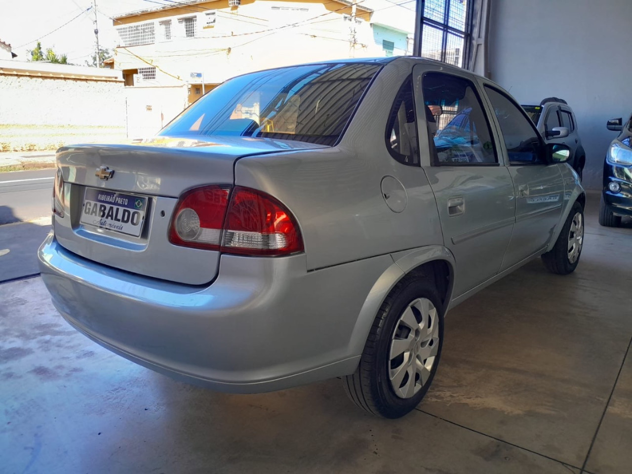Classic Sedan 1.0 4P VHCE FLEX LS